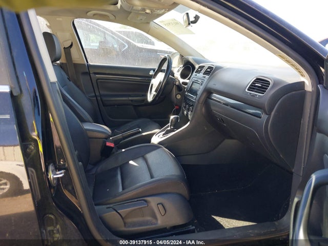 3VWPL7AJ9EM616156 Volkswagen Jetta Sportwagen 2.0l Tdi