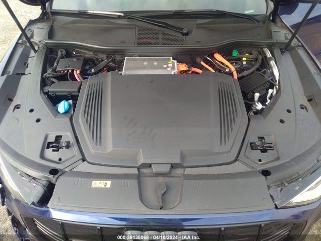 WA1VABGE9NB022097 Audi E-tron Chronos Quattro