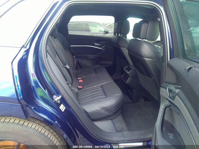 WA1VABGE9NB022097 Audi E-tron Chronos Quattro