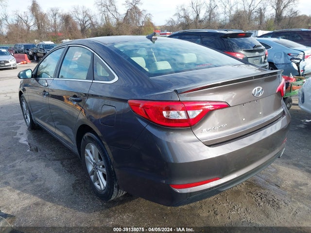 Hyundai SONATA SE 2017 5NPE24AF6HH443035 Image 3