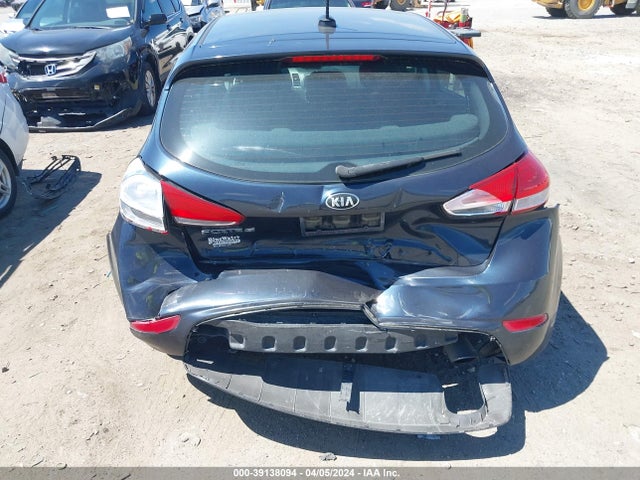 KIA FORTE LX 2017 KNAFK5A88H5726173 Image 16