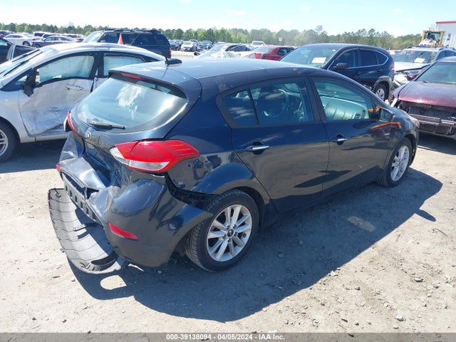 KIA FORTE LX 2017 KNAFK5A88H5726173 Image 4