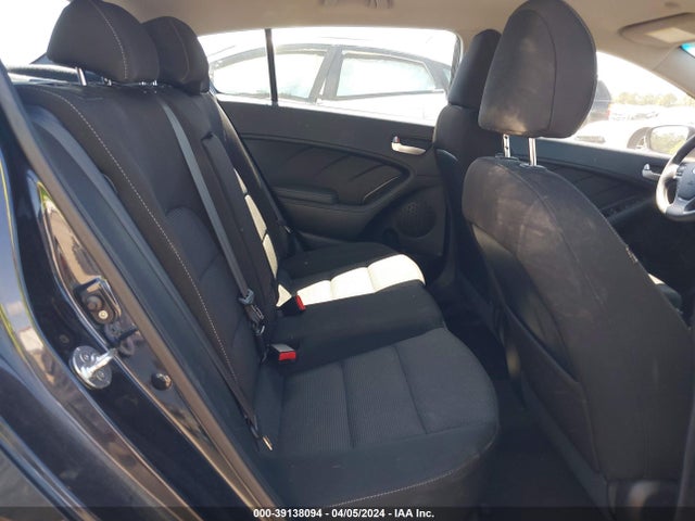 KIA FORTE LX 2017 KNAFK5A88H5726173 Image 8