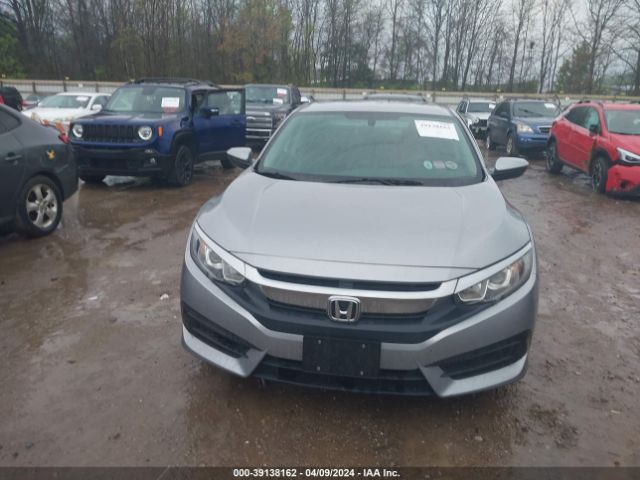 19XFC2F52GE052876 Honda Civic Lx