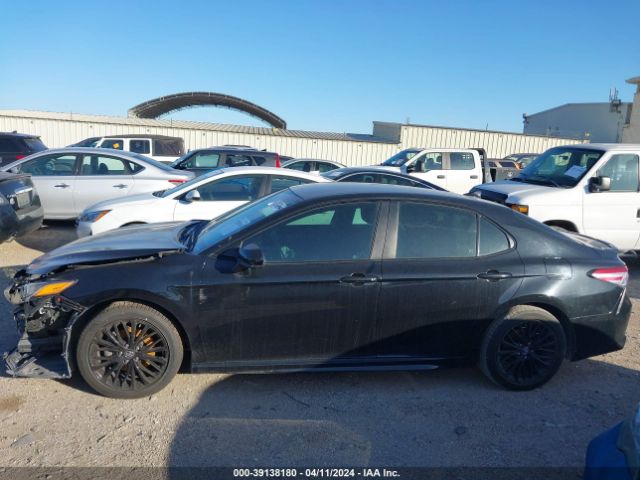 4T1G11AK6LU317954 Toyota Camry Se Nightshade Edition