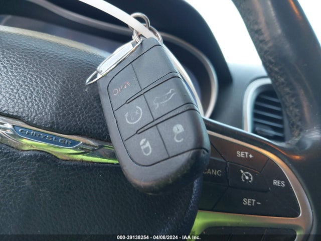 2C3CCAAG3FH802881 Chrysler 300 Limited