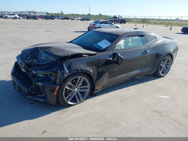 Chevrolet Camaro 2lt 2016 1G1FD1RS8G0150322 Image 2