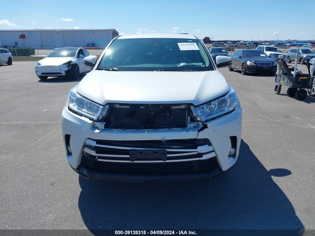 Toyota Highlander Le Plus 2019 5TDBZRFH7KS931787 Image 12