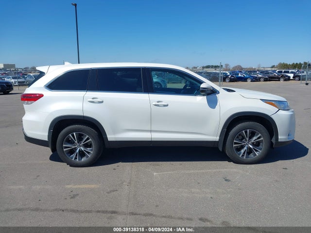Toyota Highlander Le Plus 2019 5TDBZRFH7KS931787 Image 13