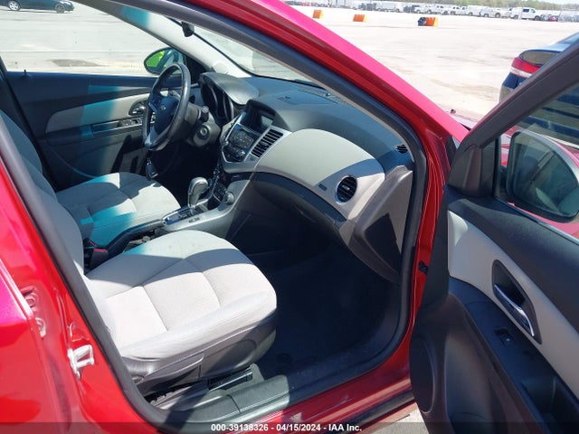 Chevrolet Cruze 1lt Auto 2014 1G1PC5SB7E7186564 Image 5