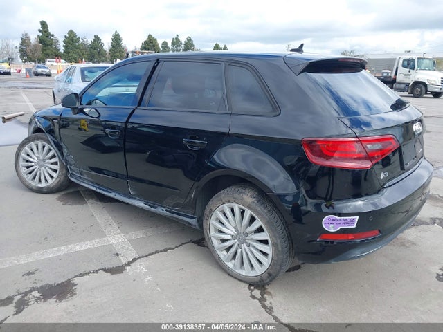 WAUUPBFF4GA112273 Audi A3 E-tron 1.4t Premium
