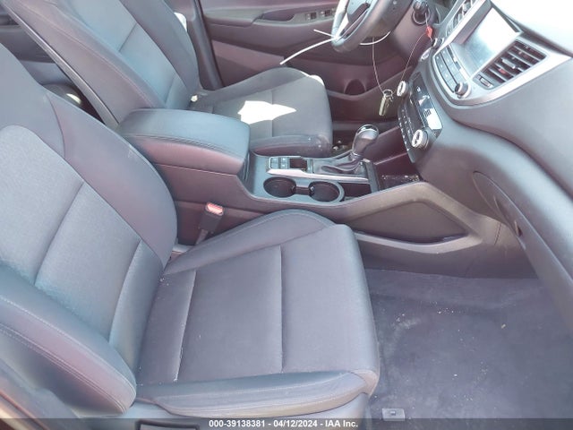 Hyundai Tucson Value 2018 KM8J33A28JU639973 Image 5