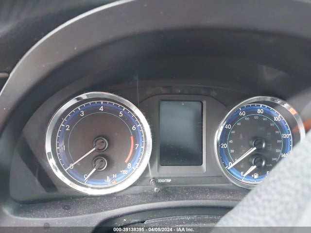 Toyota COROLLA L 2017 5YFBURHE2HP732634 Image 14