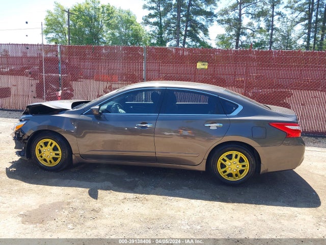 Nissan Altima 2.5 S 2016 1N4AL3AP6GN346341 Image 14