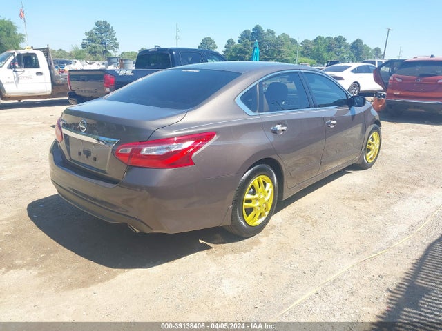 Nissan Altima 2.5 S 2016 1N4AL3AP6GN346341 Image 4