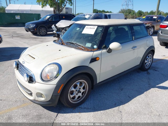 2012 MINI COOPER WMWSU3C59CT543420 Photo 1
