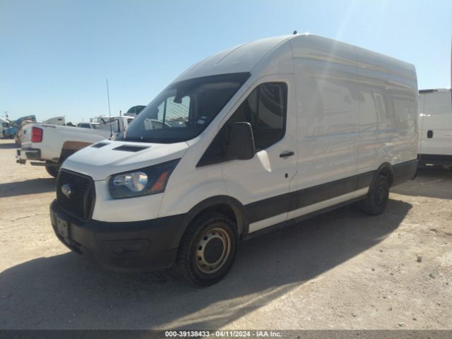 1FTBR3X83NKA69899 Ford Transit-250 Cargo Van
