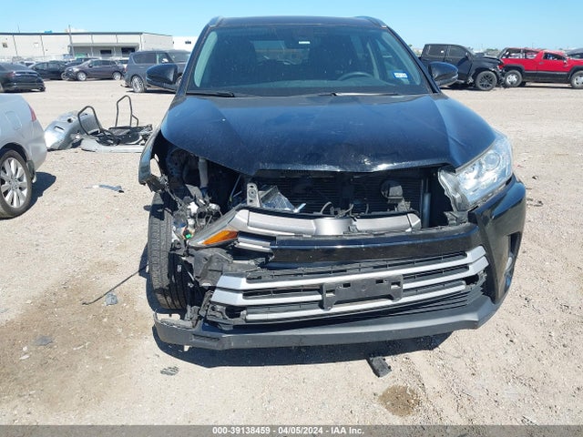 Toyota Highlander Xle 2019 5TDKZRFH5KS563240 Image 13