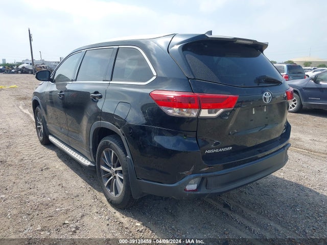 Toyota Highlander Xle 2019 5TDKZRFH5KS563240 Image 3