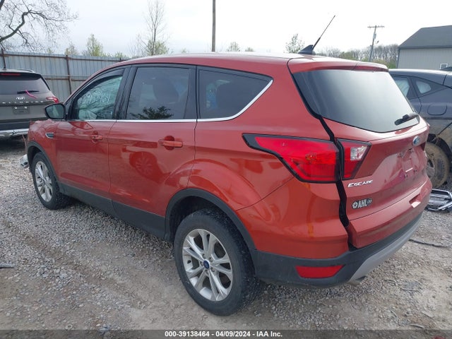 Ford ESCAPE SE 2019 1FMCU9GD6KUA15186 Image 3