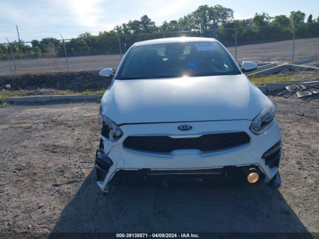 3KPF24AD5ME312762 KIA Forte Lxs