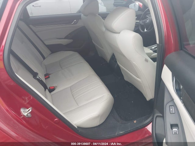 Honda Accord Touring 2018 1HGCV1F95JA183063 Image 8