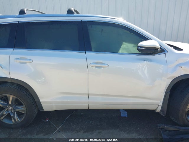 Toyota Highlander Limited Platinum 2017 5TDDZRFHXHS408362 Image 13