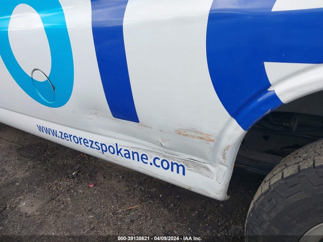 Chevrolet Express 3500 Work Van 2017 1GCZGHFFXH1301006 Image 19
