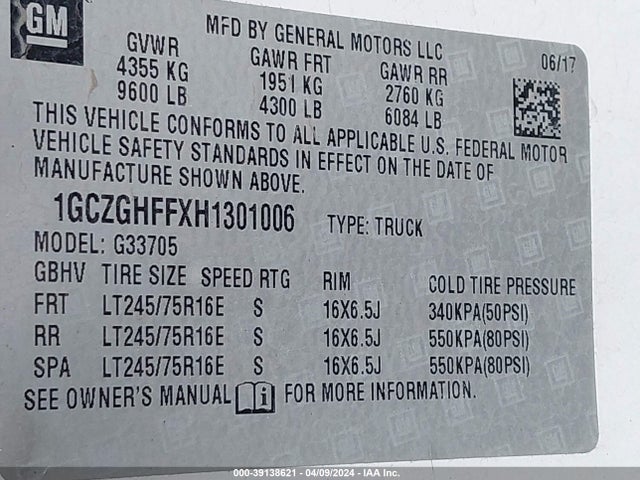 Chevrolet Express 3500 Work Van 2017 1GCZGHFFXH1301006 Image 9