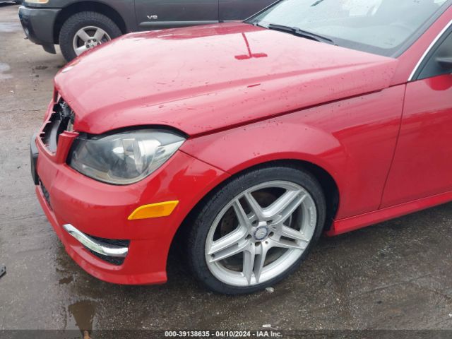 WDDGJ4HB3FG369028 Mercedes-Benz C 250