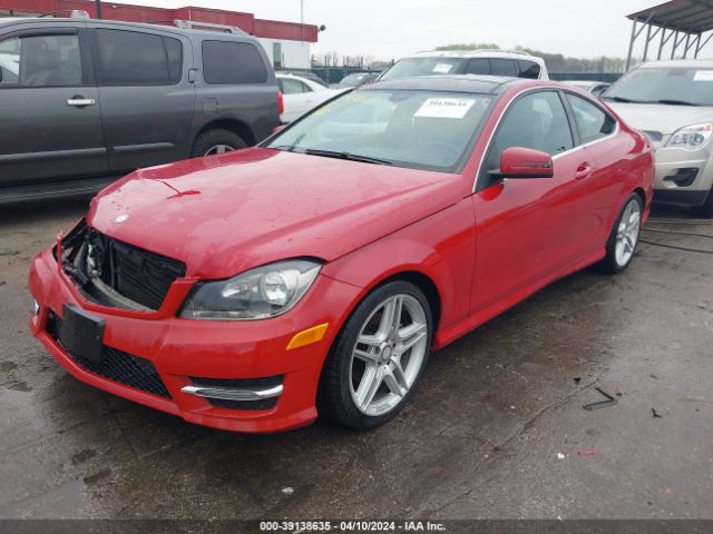 WDDGJ4HB3FG369028 Mercedes-Benz C 250