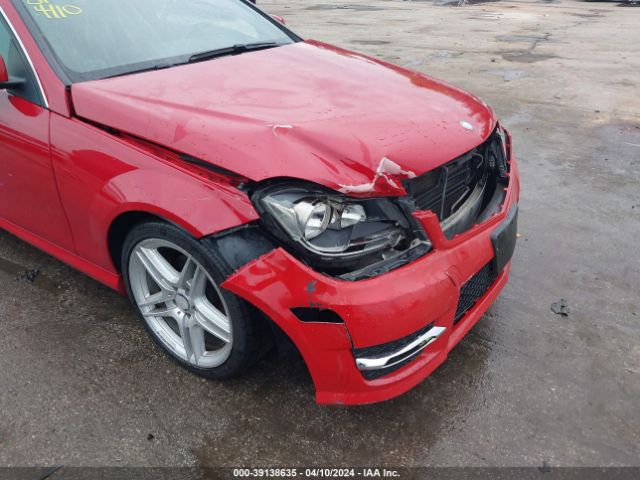 WDDGJ4HB3FG369028 Mercedes-Benz C 250