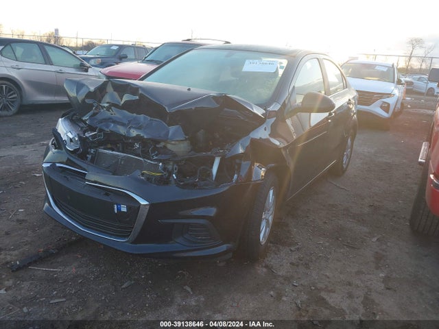 Chevrolet Sonic Lt Auto 2018 1G1JD5SH3J4109273 Image 2