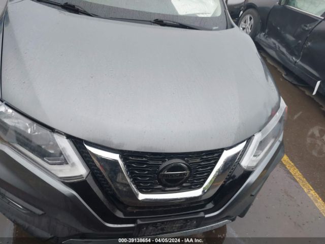 JN8AT2MV6JW319628 Nissan Rogue Sl