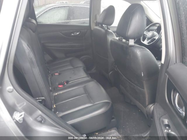 JN8AT2MV6JW319628 Nissan Rogue Sl