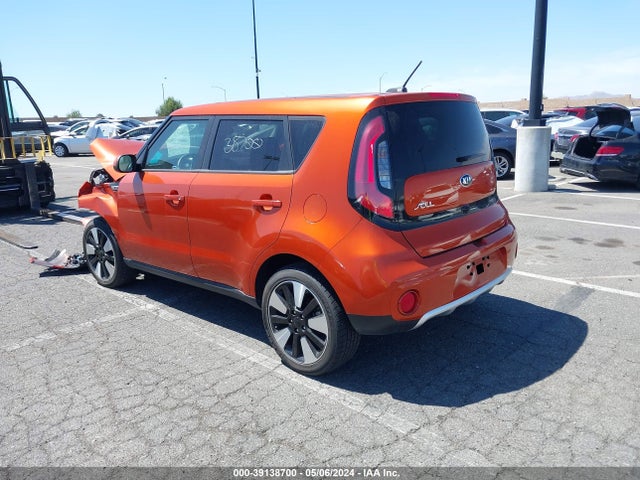 KIA SOUL + 2018 KNDJP3A57J7563471 Image 3