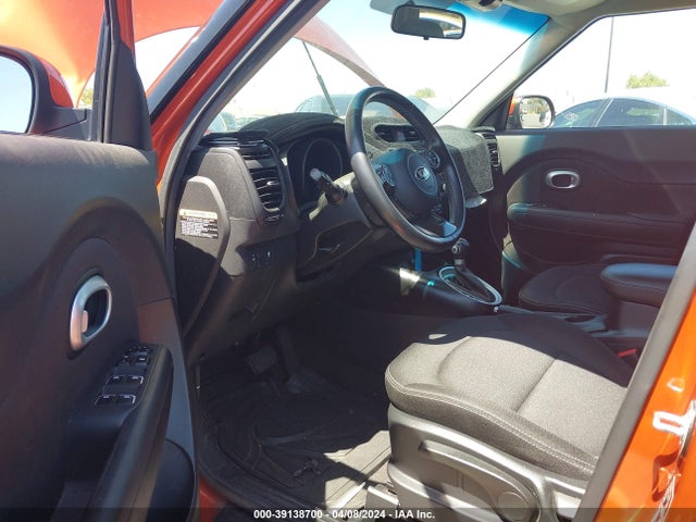 KIA SOUL + 2018 KNDJP3A57J7563471 Image 5