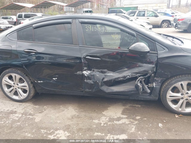 Chevrolet Cruze Ls Manual 2017 1G1BB5SM6H7173887 Image 6