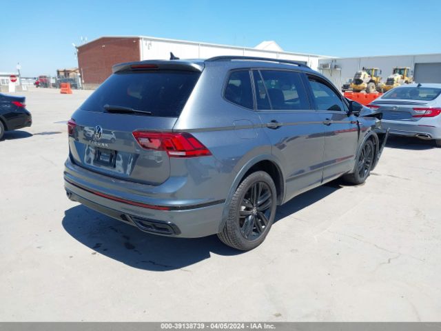 3VVCB7AXXNM024288 Volkswagen Tiguan 2.0t Se R-line Black