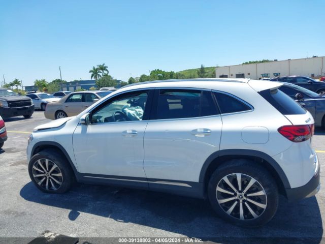 W1N4N4HB7NJ390105 Mercedes-Benz Gla 250 4matic