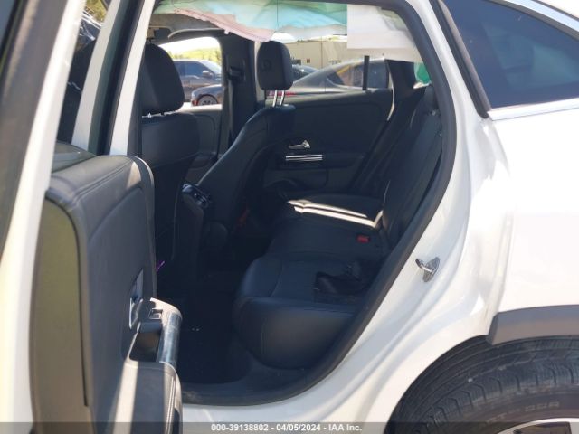 W1N4N4HB7NJ390105 Mercedes-Benz Gla 250 4matic