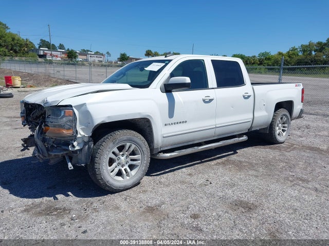 Chevrolet Silverado 1500 1lt 2017 1GCUKREC9HF133013 Image 2