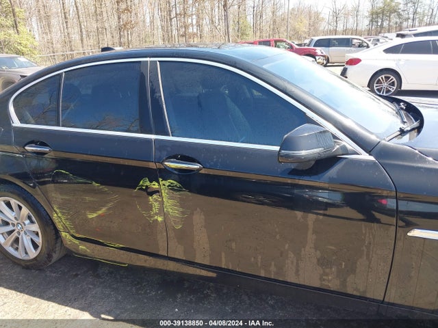 BMW 528i Xdrive 2014 WBA5A7C54ED613657 Image 13