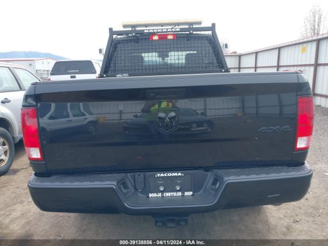 1C6RR7FG1KS569593 RAM 1500 Classic Express Quad Cab 4x4 6'4 Box