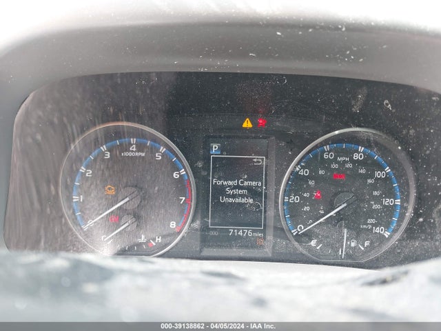 Toyota RAV4 LE 2018 2T3ZFREV3JW426566 Image 7