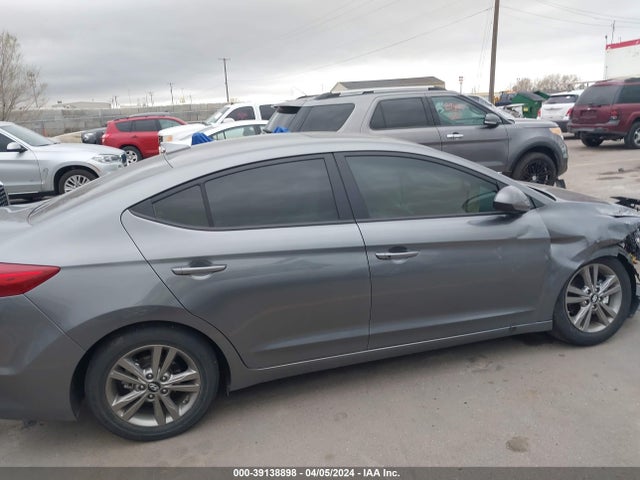 Hyundai Elantra Value Edition 2018 5NPD84LF7JH362722 Image 14