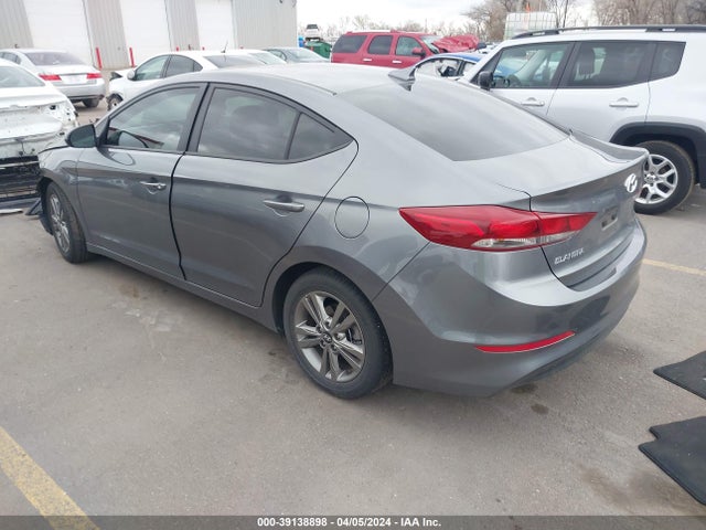 Hyundai Elantra Value Edition 2018 5NPD84LF7JH362722 Image 3