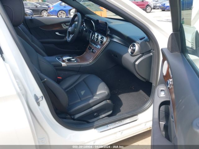 W1KWF8EB7MR612589 Mercedes-Benz C 300 4matic