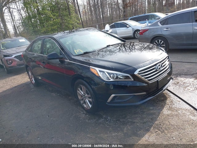 Hyundai SONATA SE 2016 5NPE24AF7GH356940 Image 1
