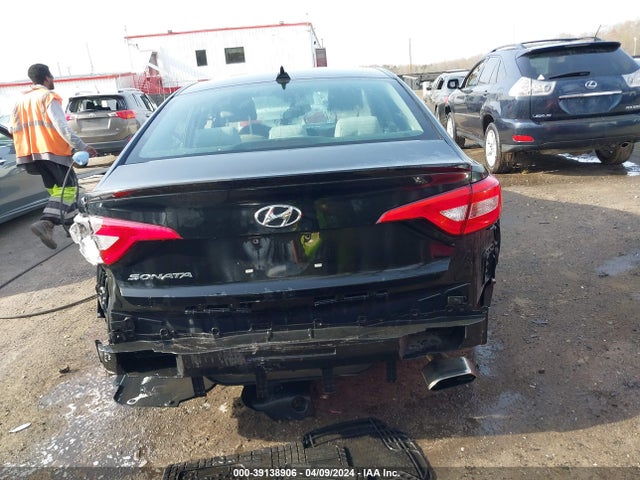 Hyundai SONATA SE 2016 5NPE24AF7GH356940 Image 16